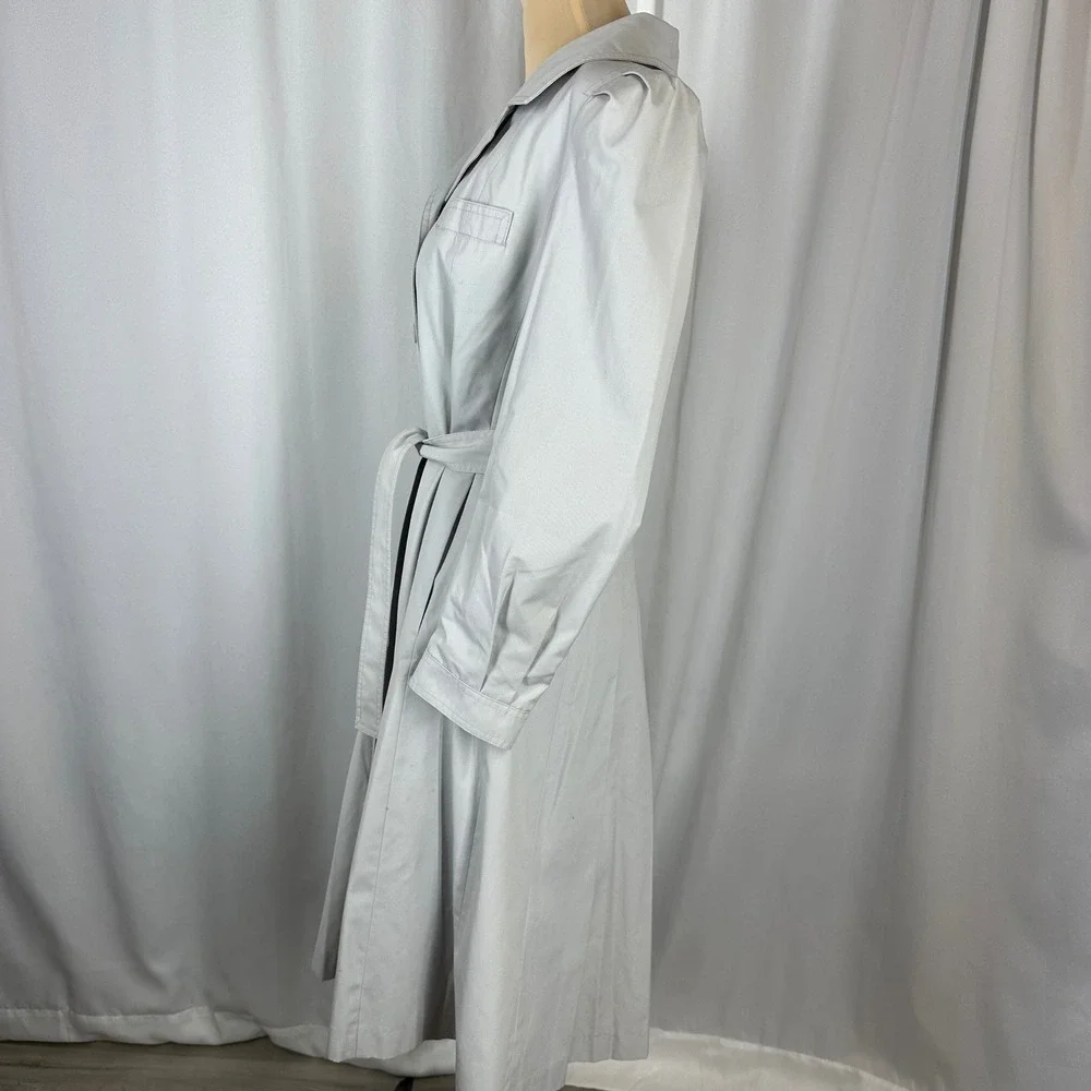 Vintage Light Gray Trench Coat Dress Size 10 Belted Pleated‎ Midi Coat READ